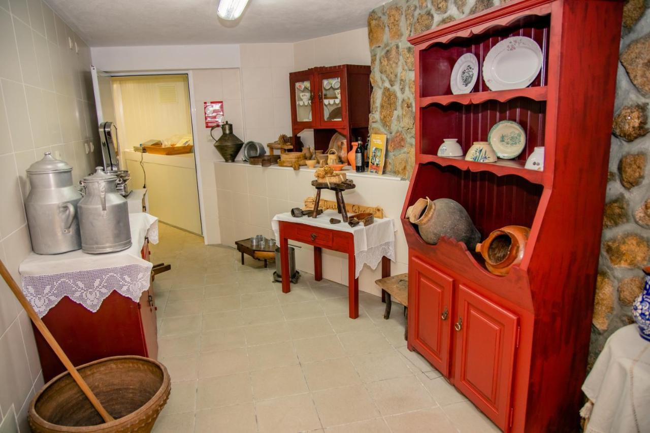 Hotel A Queijaria Barreira  Esterno foto